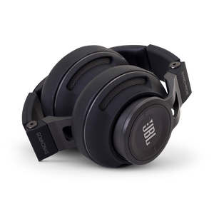 Synchros S500 - Black - Powered Over-Ear Headphones with LiveStage - Detailshot 2