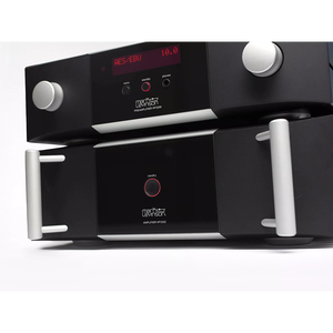 №5206 - Black - Mark Levinson № 5206 preamplifier with Pure Path fully discrete, direct-coupled, dual-monaural line-level class A preamp circuitry, MM/MC phono stage, and Main Drive headphone output. - Detailshot 2