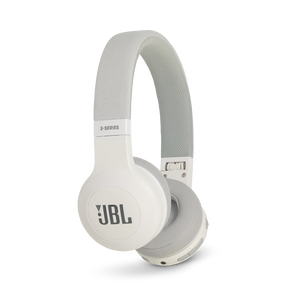 JBL E45BT - White - Wireless on-ear headphones - Detailshot 2